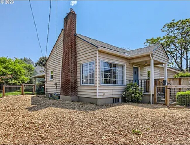 Building Photo - 7350 N Jordan Ave