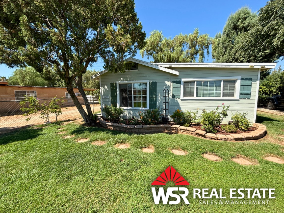 Primary Photo - Move-in Ready! Utilities Included