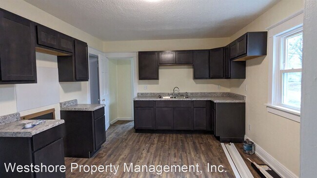 Building Photo - 3 br, 1 bath House - 3334 Mona St