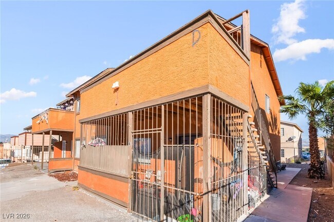 Building Photo - 6982 Hopkins Dr