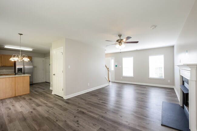 Foto del edificio - 248 Patrick Ave SW