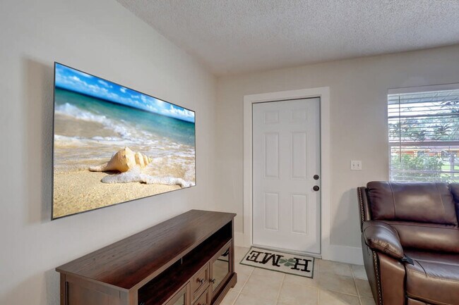 Foto del edificio - 10325 Tarrah Ln