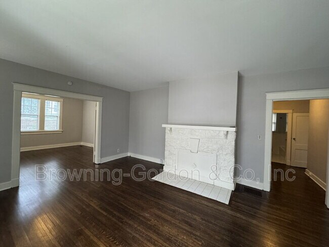 Foto del edificio - 1806 15th Ave S