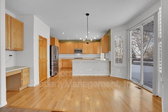 Foto del edificio - 1856 Maccullen Dr