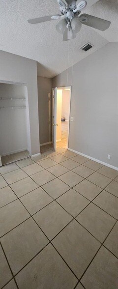 Foto del edificio - 1461 Hawthorne Pl