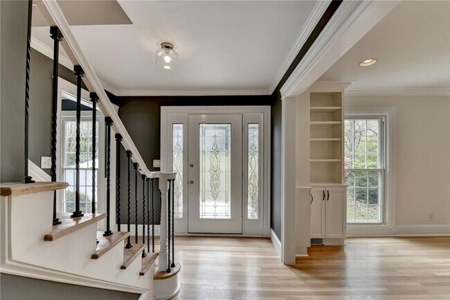 Building Photo - 3914 Granger Dr