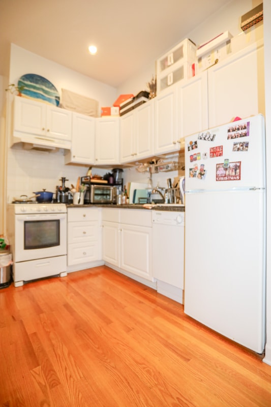 Photo - 1763 N Wells St Apartment