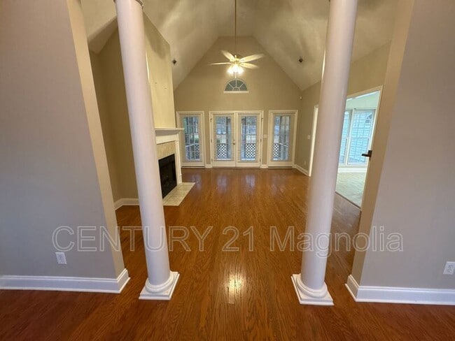 Building Photo - 1168 Lake Greenwood Dr