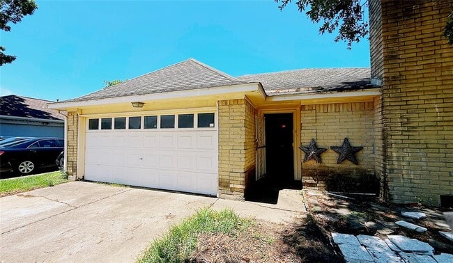 Building Photo - 9518 Langdon Ln