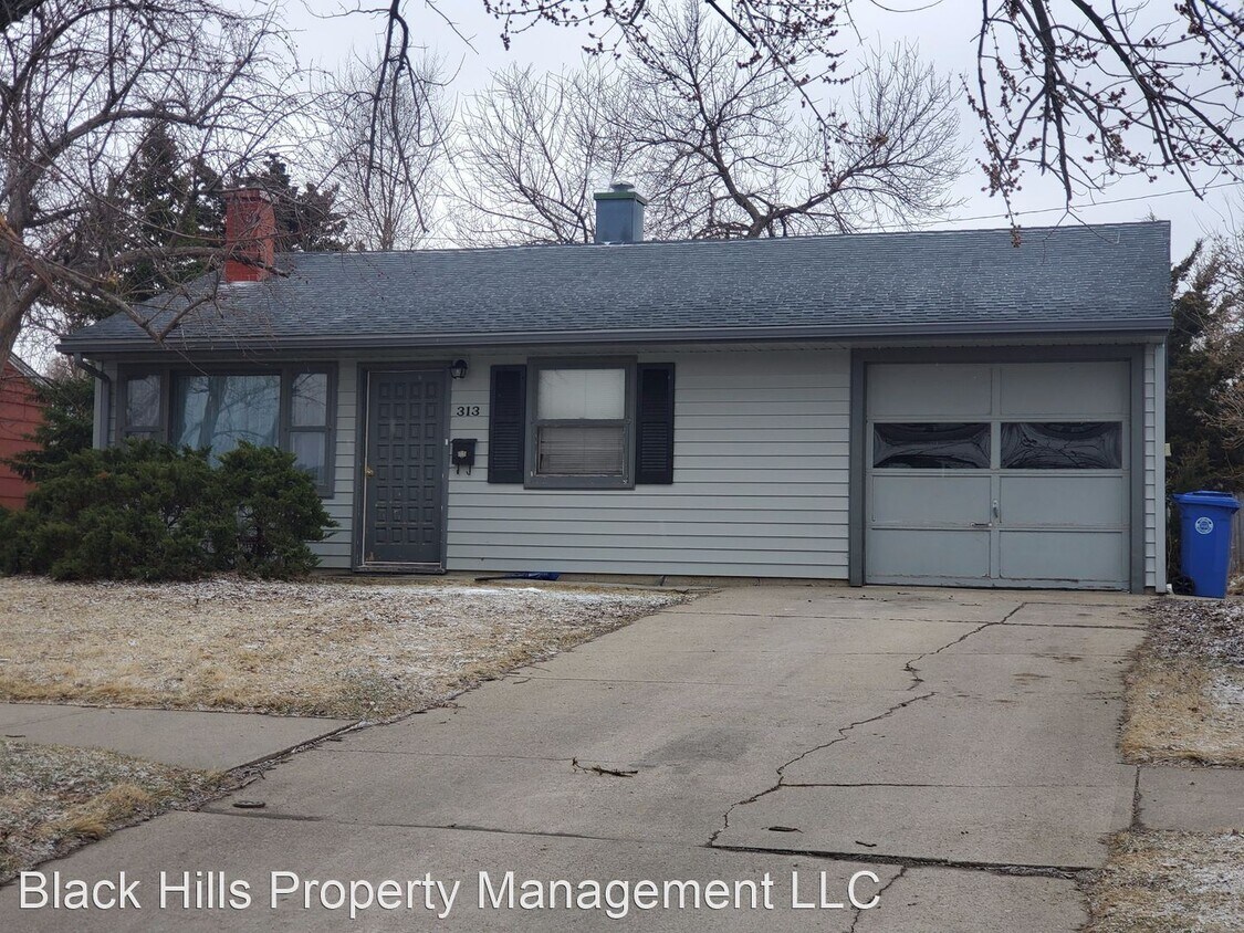 Foto del edificio - 3 br, 1 bath House - 313 E. Tallent
