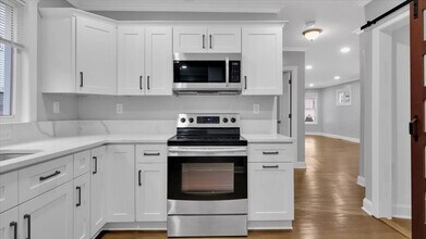 Building Photo - 71 Pierce Ave