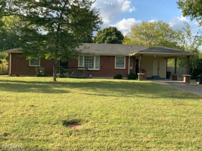 Foto del edificio - 4 br, 2 bath House - 355 Flushing Dr.