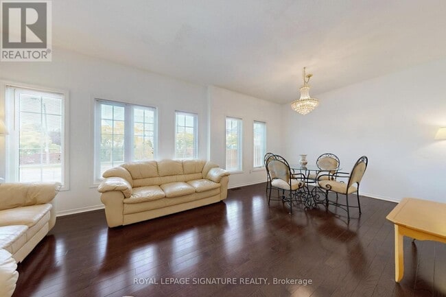 Building Photo - 6509 Valiant Heights