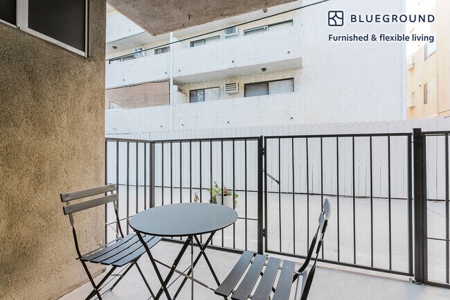 Foto del edificio - 115 N Wetherly Dr