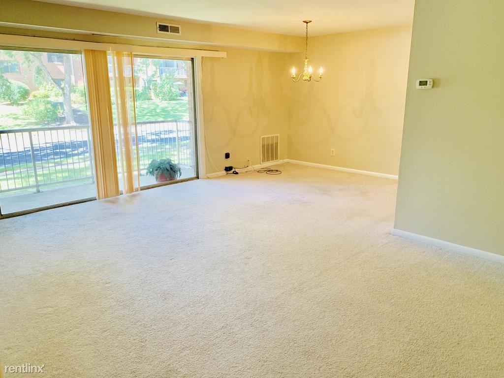 Primary Photo - 202 Cork Ln