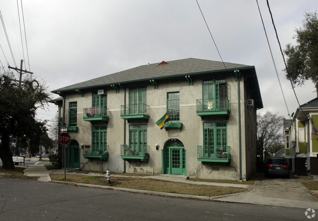 Foto del edificio - 85-87 Allard Blvd