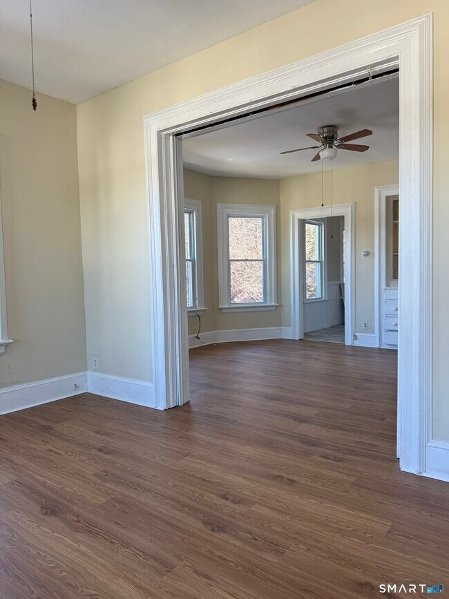 Foto del edificio - 140 Hillside Ave