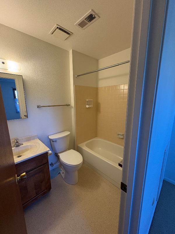 Foto del edificio - 1214 Clark Ave