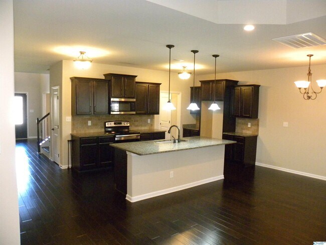 Foto del edificio - 123 Meadowglade Ln