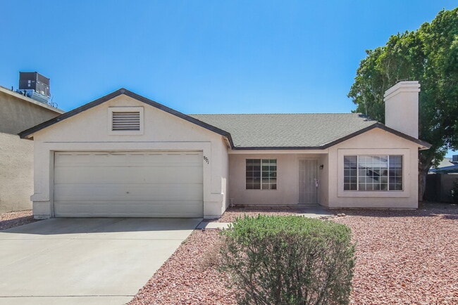 Building Photo - 8771 W Ocotillo Rd