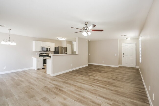 Building Photo - 540 Carlos Julio Ave