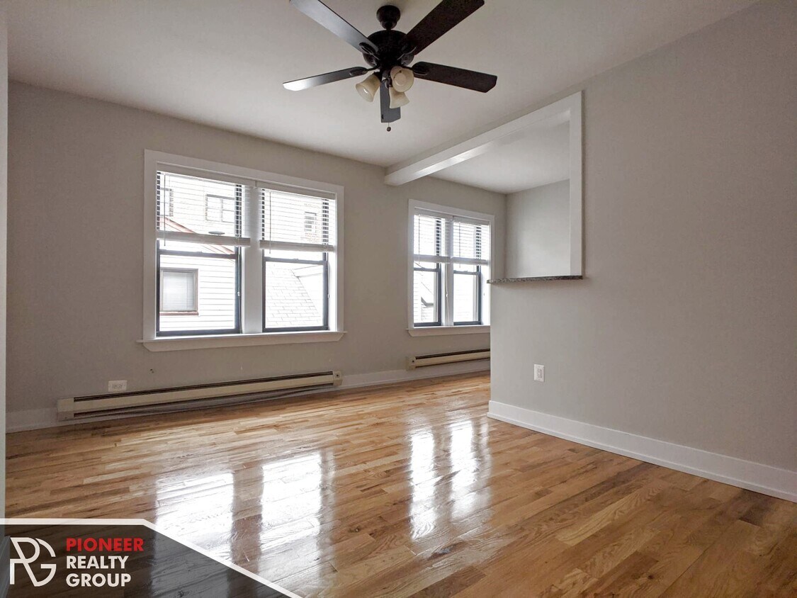 Foto principal - 2842 N Orchard St