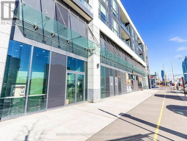 Building Photo - 4011-4011 Brickstone Mews