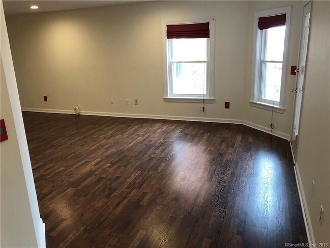 Foto del edificio - 15 Highland St