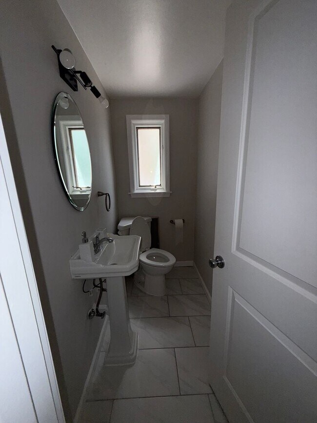 Photo - 9918 Frankstown Rd Apartment