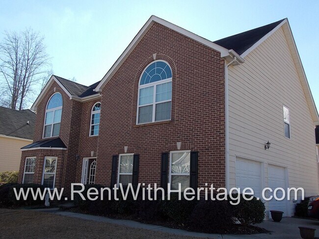 Foto del edificio - WOW!!....AMAZING BRICK FRONT HOME/ UPGRADE...