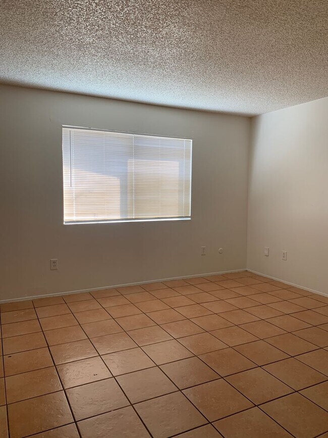 Foto del edificio - MI3616