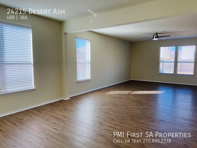 Foto del edificio - 24215 Desert Ash
