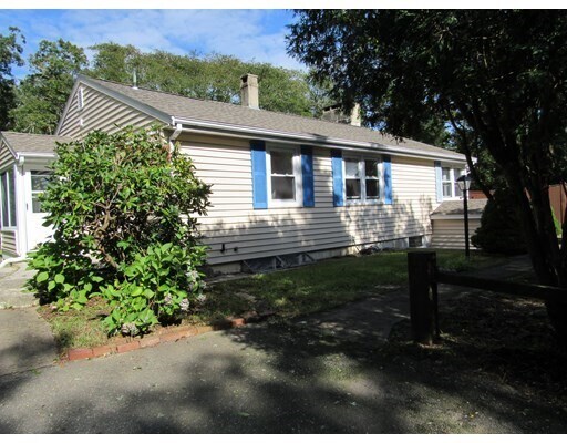 Primary Photo - 141 Herring Pond Rd