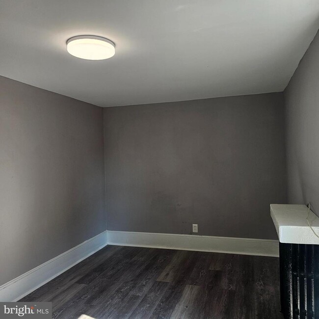 Foto del edificio - 629 E Quince St