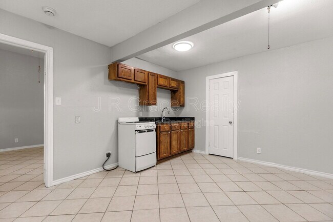 Foto del edificio - 2805 Bellmead Dr