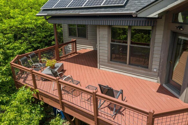 Foto del edificio - 348 Winding Ridge