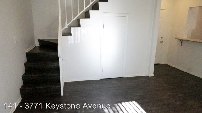 Foto del edificio - 3771 Keystone Ave