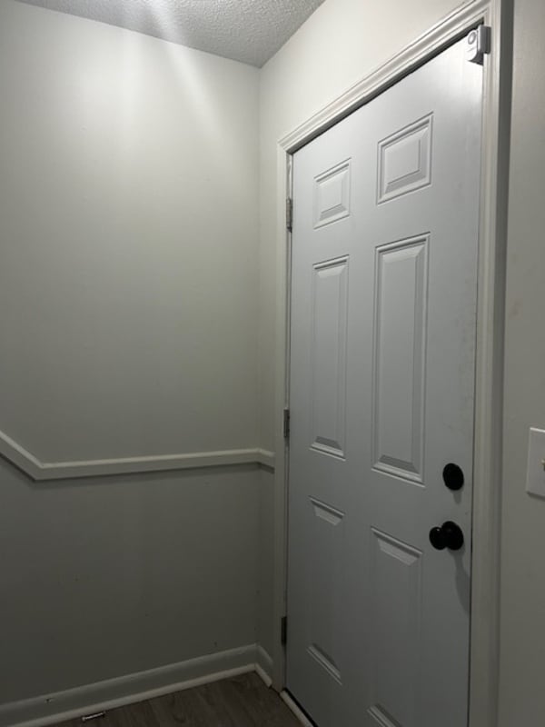 Building Photo - 1829 Tall Pines Cir