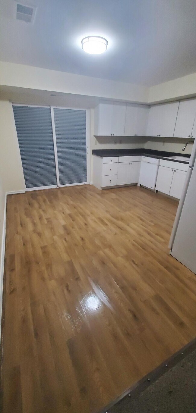Foto del edificio - 127 Park Pl