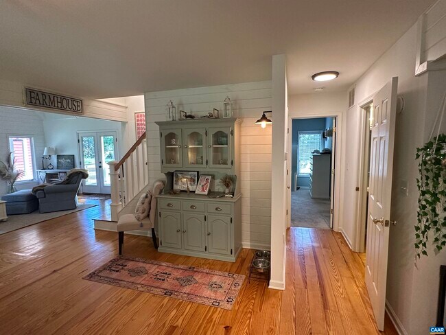 Building Photo - 5275 Wesley Chapel Rd