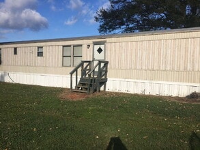 Building Photo - 139 Kearney Ln