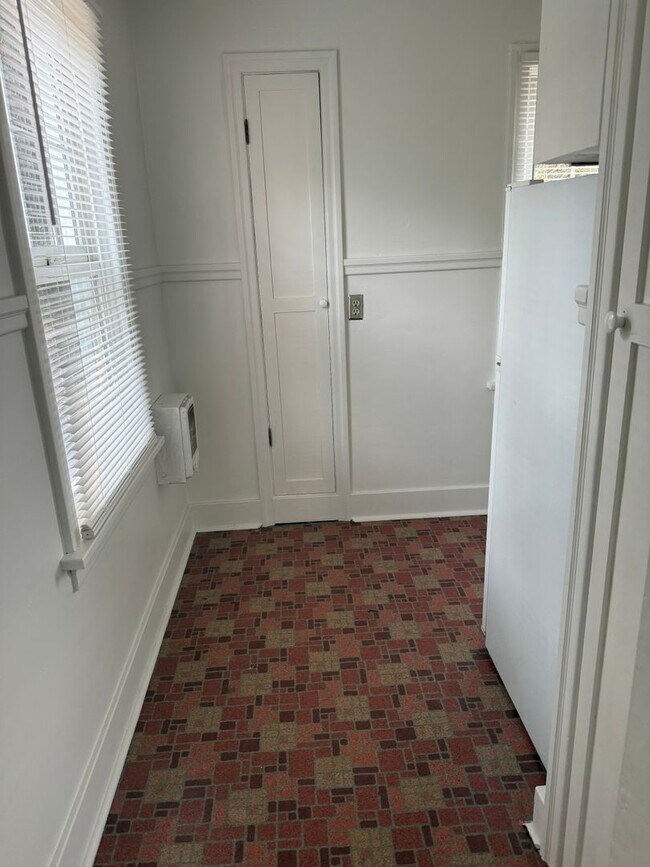 Foto del edificio - 480 NE Maiden Ln
