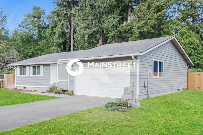 Foto del edificio - 4 Bedroom Pet-Friendly Home in PUYALLUP, WA with Main Street Renewal