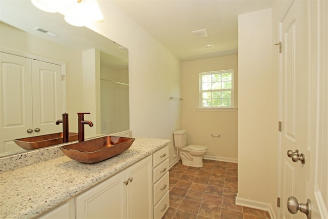 Photo - 106 Barbee Rd House