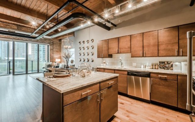 Foto del edificio - 459 E Illinois St