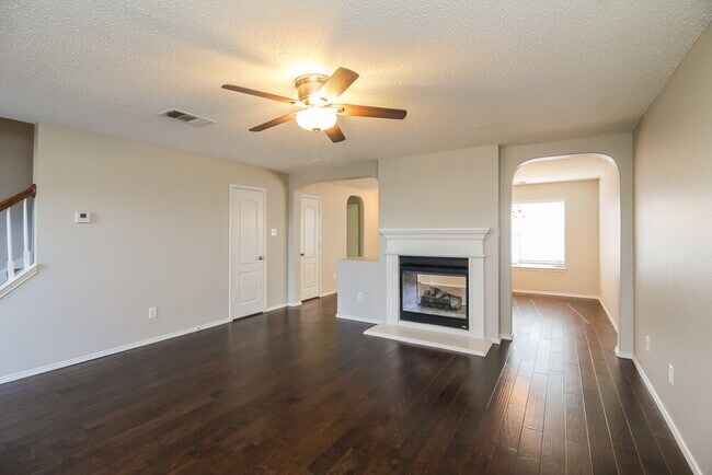 Foto del edificio - 705 Timber Trail