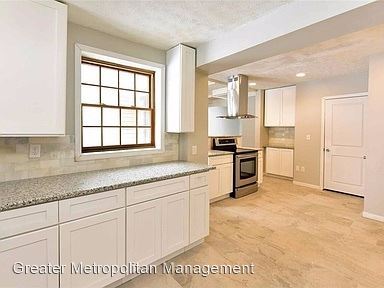 Building Photo - 4 br, 3 bath House - 875 Hereford Drive
