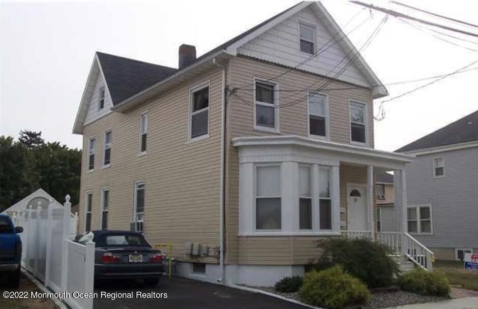 Primary Photo - 17 Atlantic St