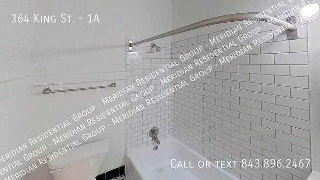 Building Photo - 364 King St