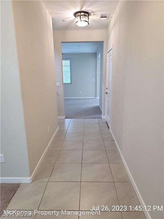 Foto del edificio - 3 br, 2.5 bath House - 763 Elstree Court